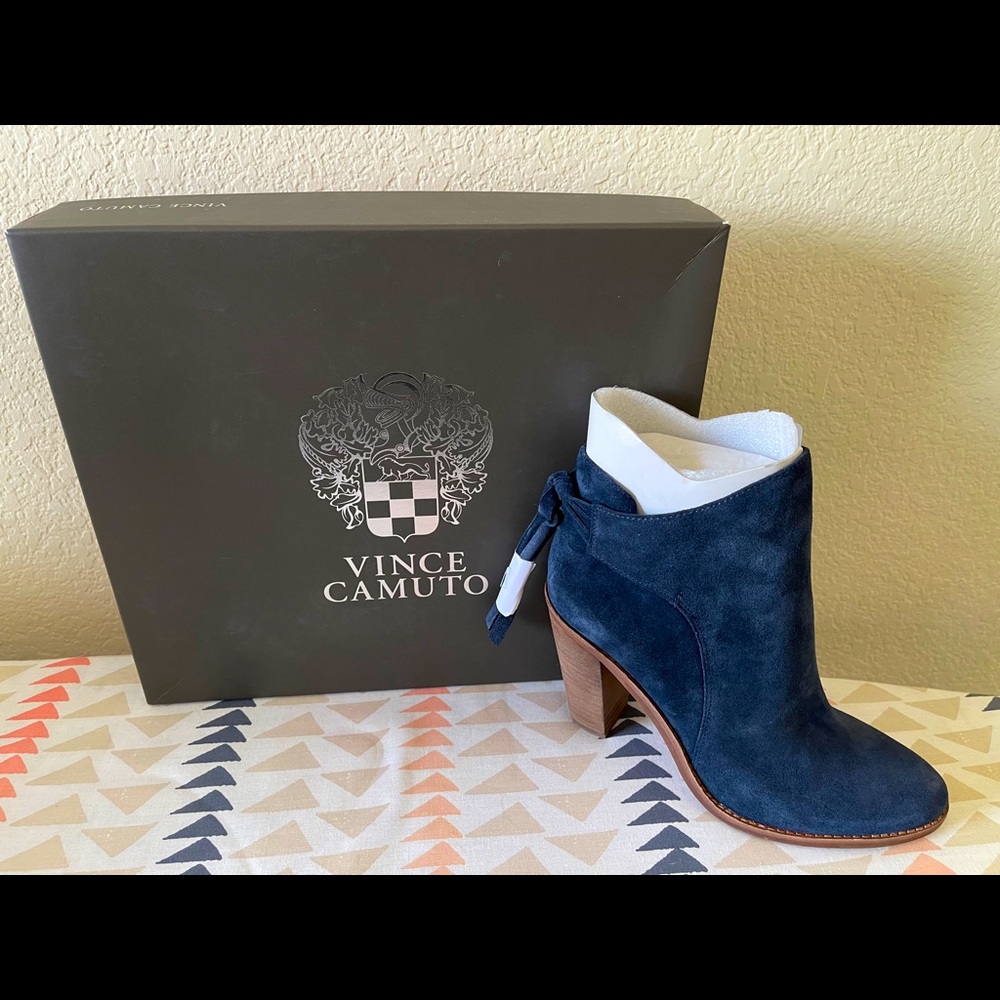 Dark Navy Verona Bootie - Vince Camuto -NEVER WORN